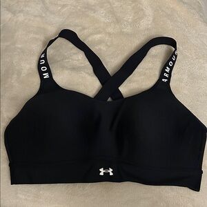 Under Armour UA Black Sports Bra - Large